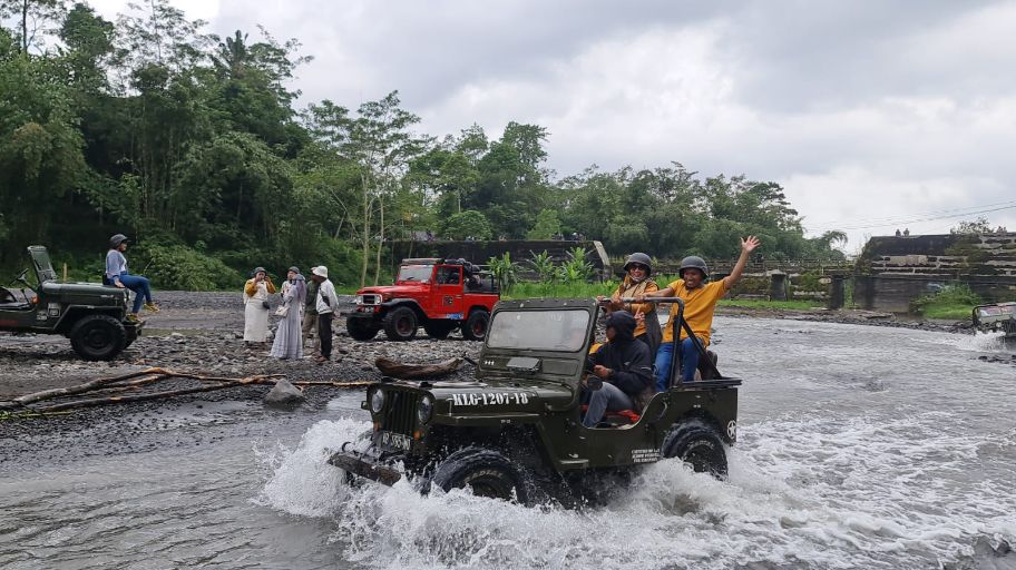 biaya lava tour merapi 2023